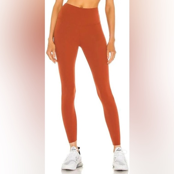 Nike Yoga Luxe 7/8 Leggings - Picture 3 of 7